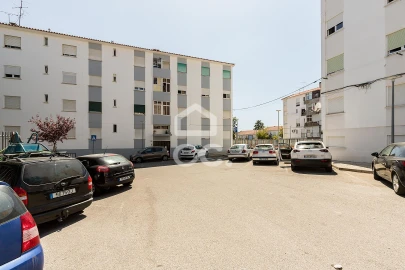 Apartamento T3 para Venda em Malagueira e Horta das Figueiras