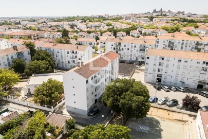 Apartamento T3 para Venda em Malagueira e Horta das Figueiras