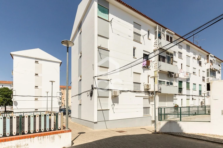 Apartamento T3 para Venda em Malagueira e Horta das Figueiras Foto 16