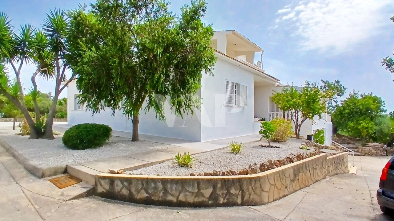 Moradia T5 para Venda em Loule (São Sebastião) Foto 31