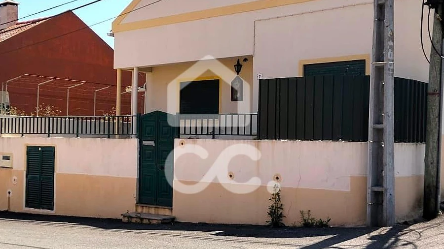 Moradia T3 para Venda em Bombarral e Vale Covo