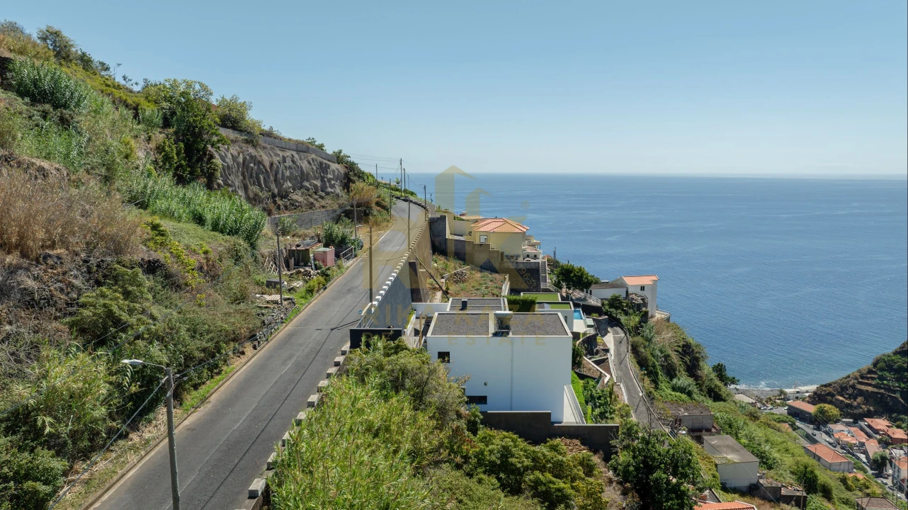 Moradia T3 para Venda em Calheta Foto 106