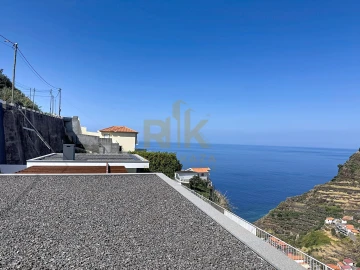 Moradia T3 para Venda em Calheta