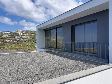 Moradia T3 para Venda em Calheta