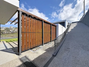 Moradia T3 para Venda em Calheta