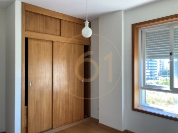 Apartamento T3 para Venda em Ramalde