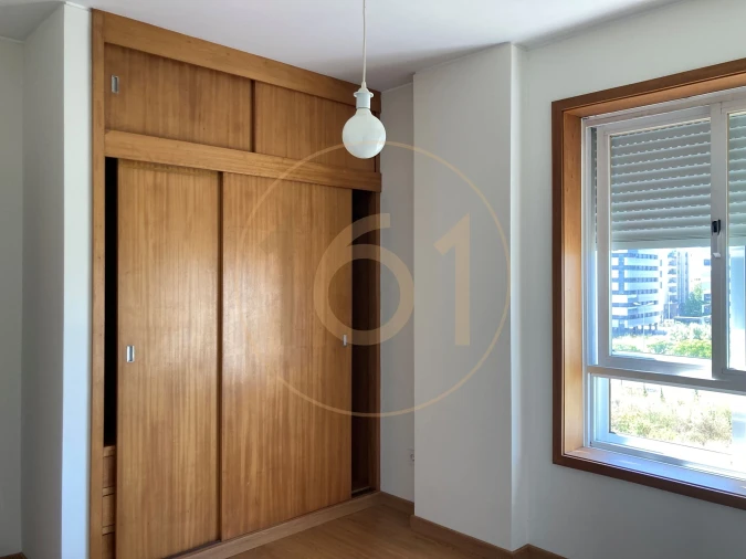Apartamento T3 para Venda em Ramalde Foto 16