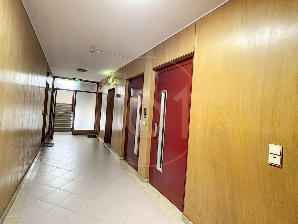Apartamento T3 para Venda em Ramalde Foto 24