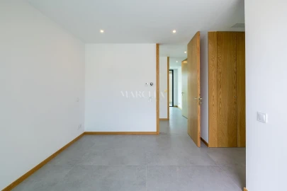 Moradia T4 para Venda em Lagos (São Sebastião e Santa Maria)