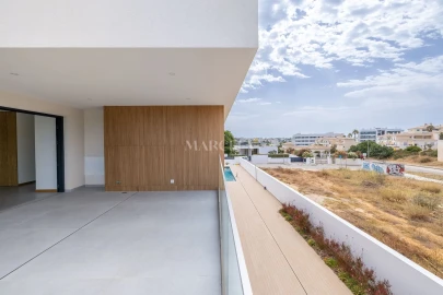 Moradia T4 para Venda em Lagos (São Sebastião e Santa Maria)