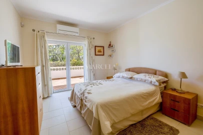 Moradia T6 para Venda em Lagos (São Sebastião e Santa Maria)