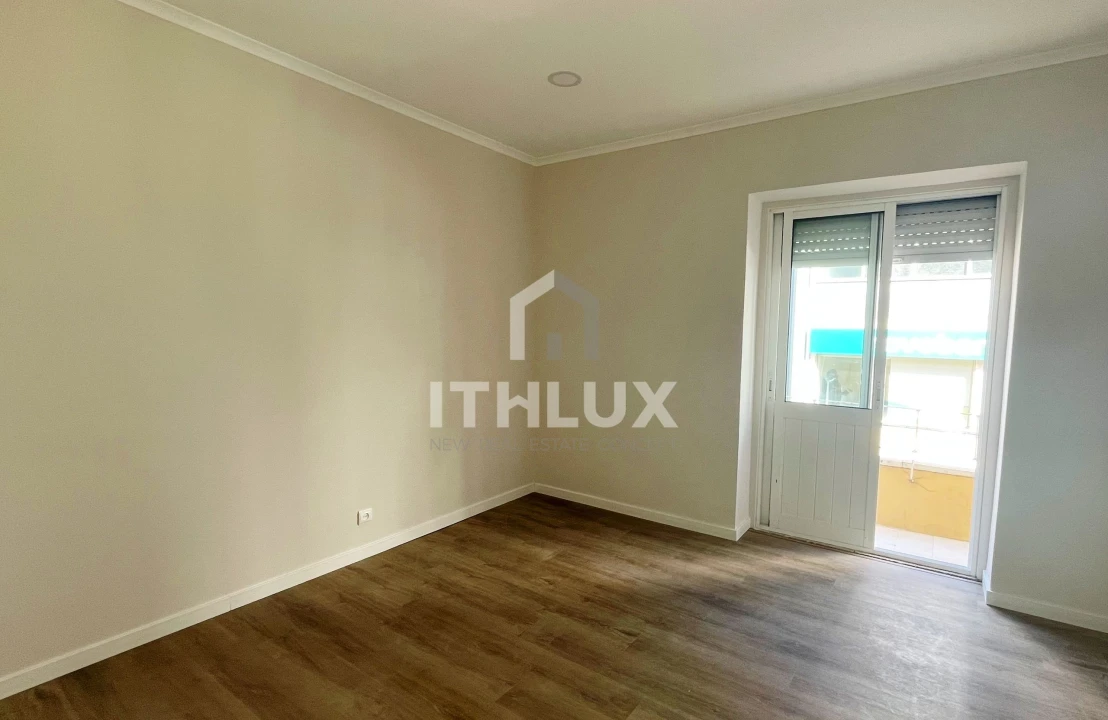 Apartamento T2 para Venda em Sacavém e Prior Velho Foto 18