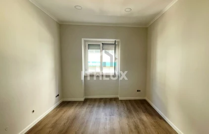 Apartamento T2 para Venda em Sacavém e Prior Velho