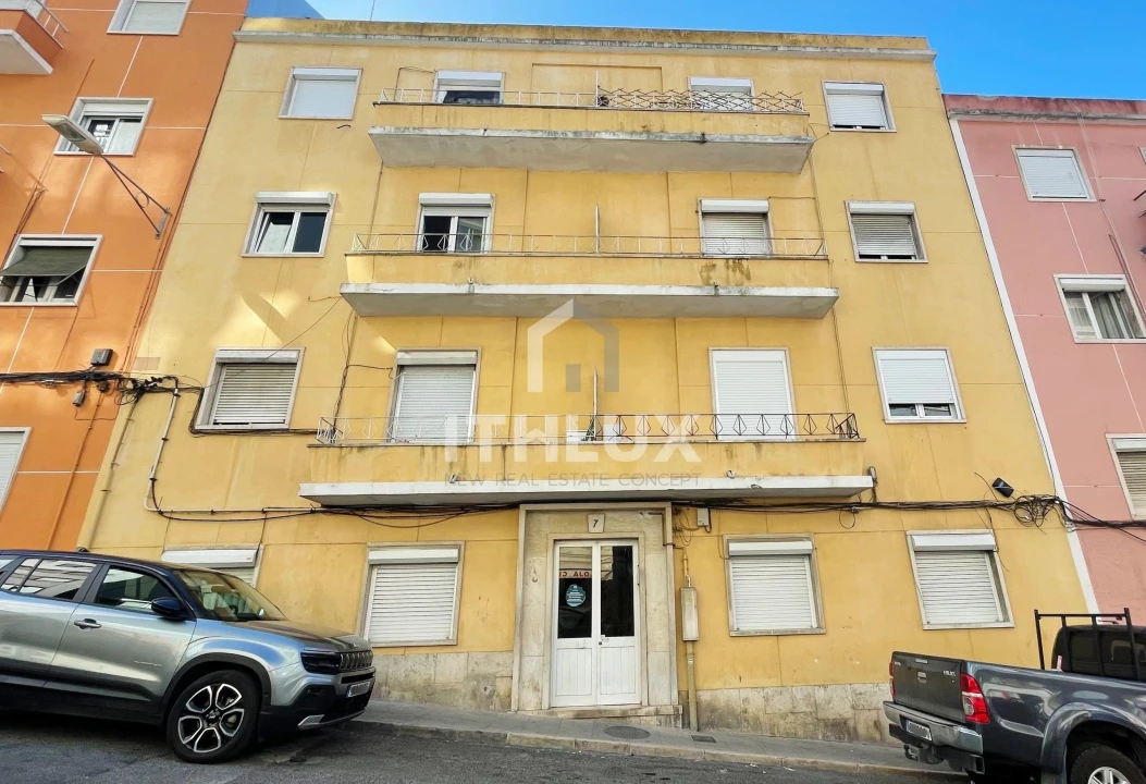 Apartamento T2 para Venda em Sacavém e Prior Velho Foto 32