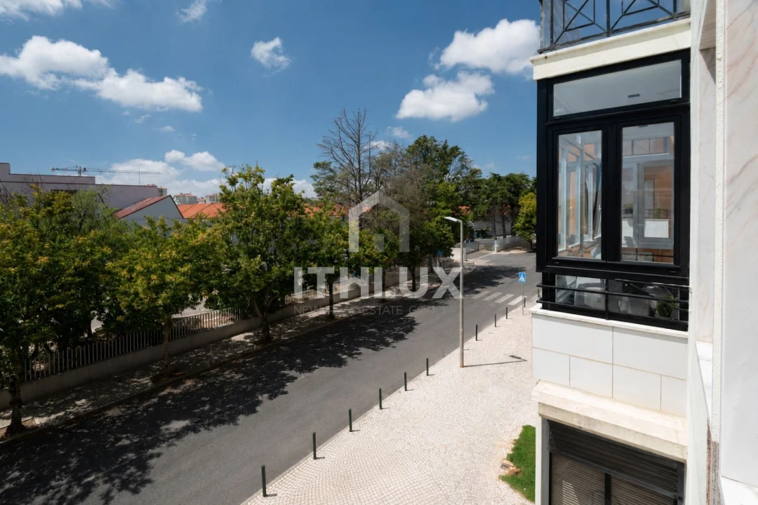Apartamento T2 para Venda em Carcavelos e Parede Foto 11