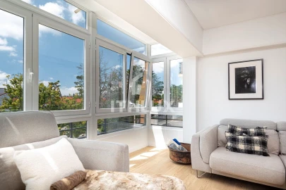 Apartamento T2 para Venda em Carcavelos e Parede