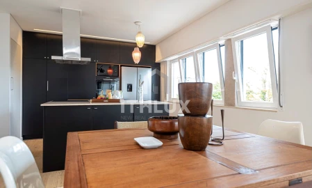 Apartamento T2 para Venda em Carcavelos e Parede
