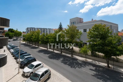 Apartamento T2 para Venda em Carcavelos e Parede