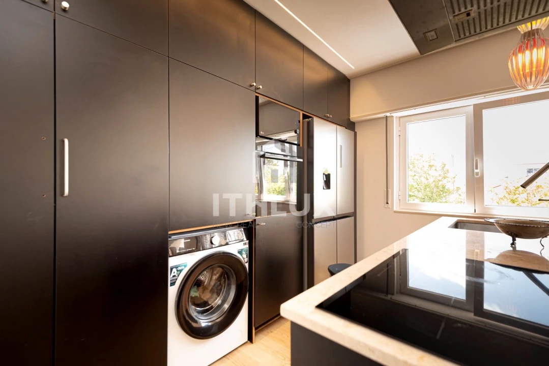 Apartamento T2 para Venda em Carcavelos e Parede Foto 8