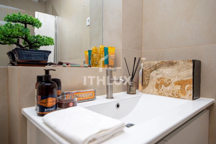 Apartamento T2 para Venda em Carcavelos e Parede Foto 51