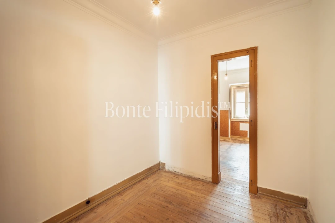 Apartamento T3 para Venda em Arroios Foto 12