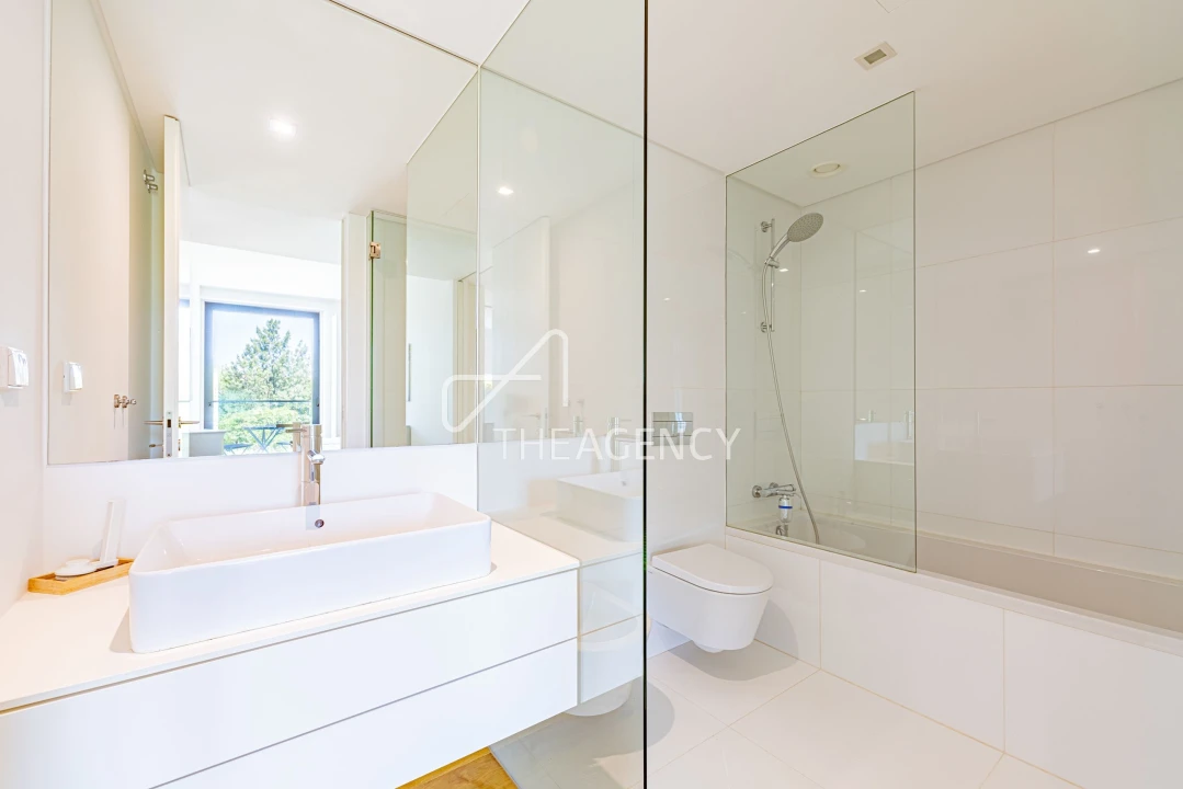 Apartamento T2 para Venda em Quarteira Foto 15