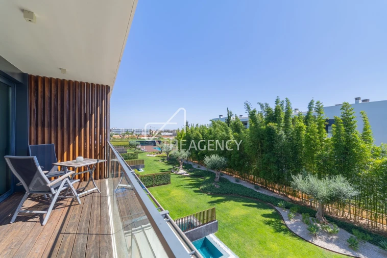 Apartamento T2 para Venda em Quarteira Foto 18