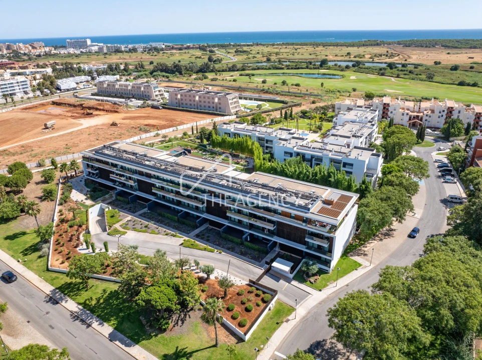 Apartamento T2 para Venda em Quarteira Foto 24