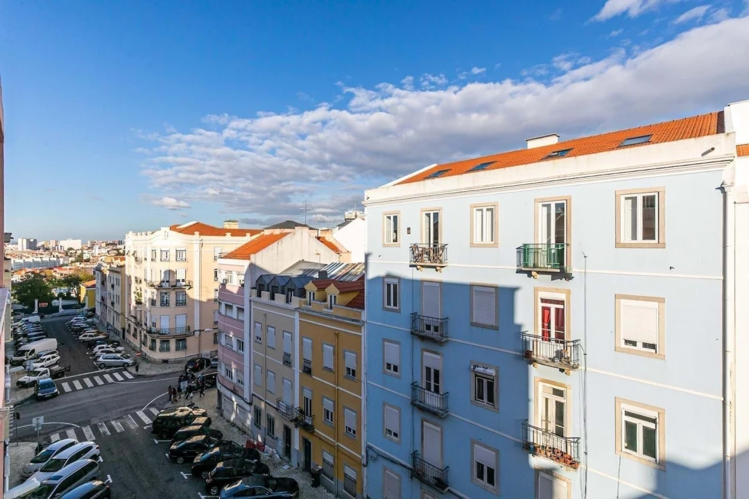 Apartamento T3 para Venda em Campo de Ourique Foto 2