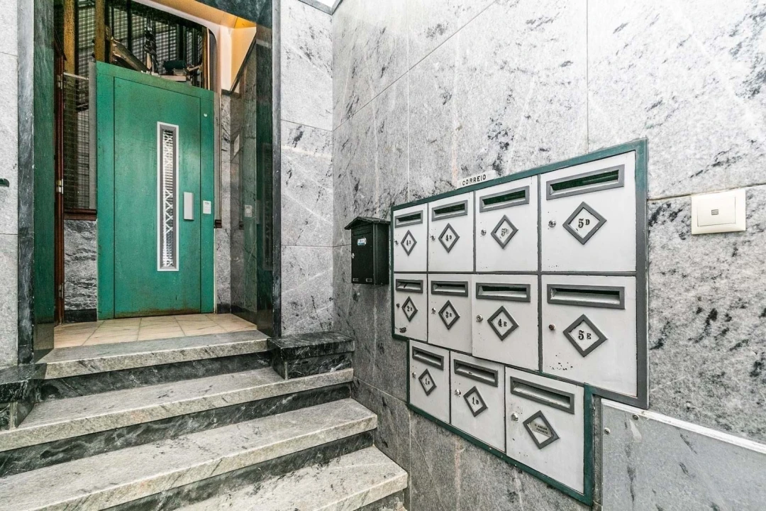 Apartamento T3 para Venda em Campo de Ourique Foto 25