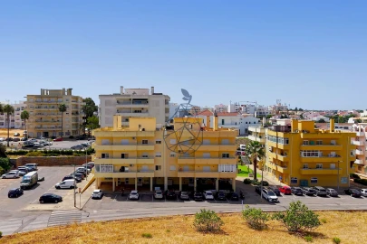 Apartamento T2 para Venda em Estômbar e Parchal