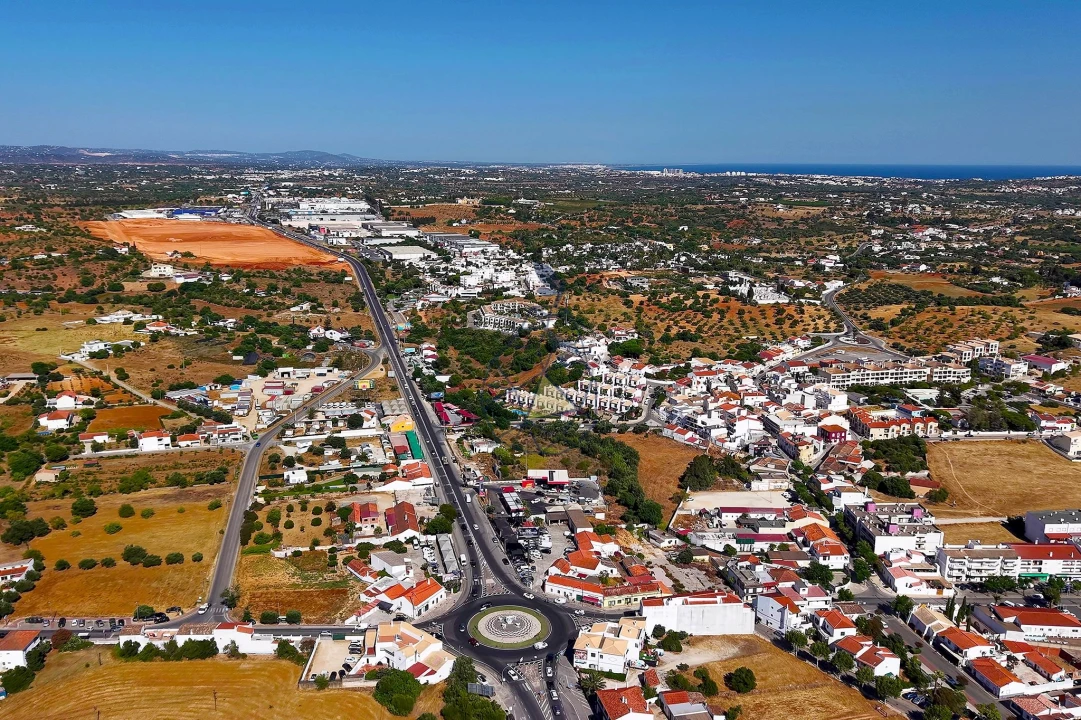 Moradia T2 para Venda em Guia Foto 74