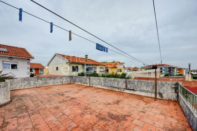 Moradia T8 para Venda em Algueirão-Mem Martins