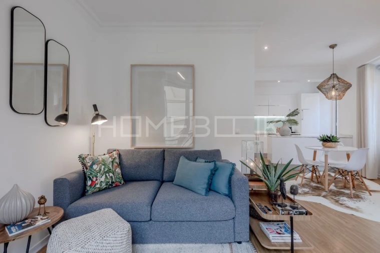 Apartamento T1 para Venda em Santa Maria Maior Foto 2