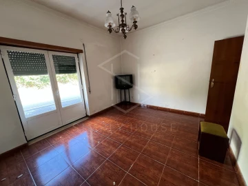 Moradia T3 para Venda em Benedita