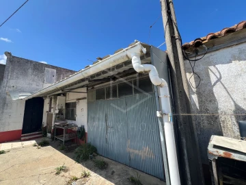 Moradia T3 para Venda em Benedita