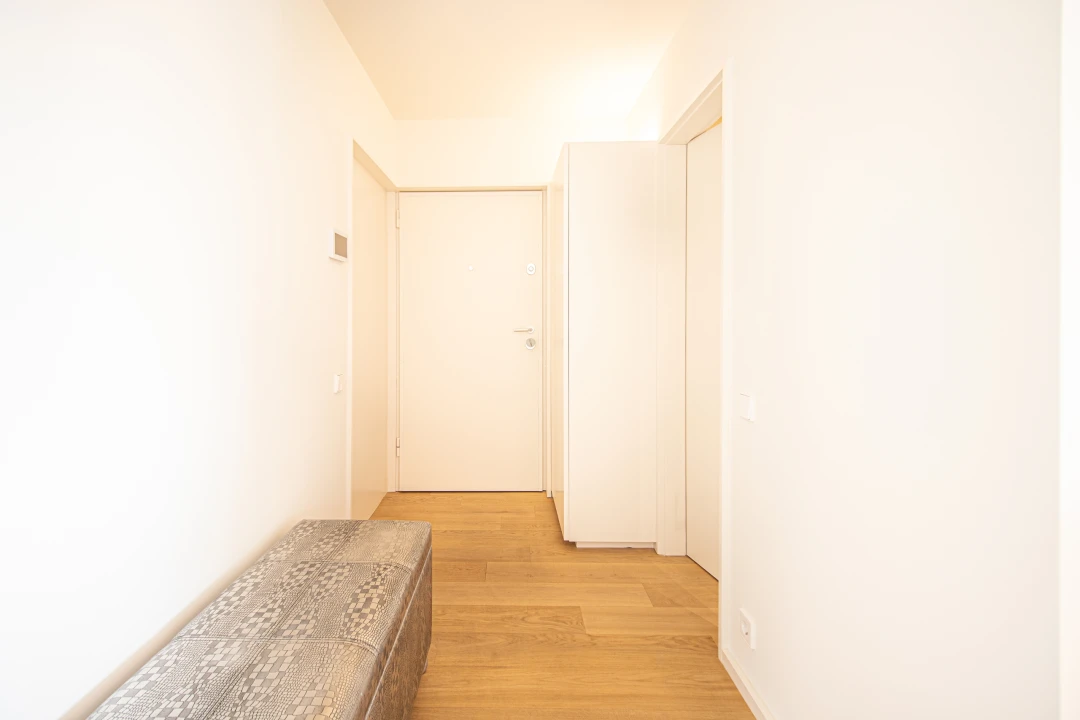 Apartamento T1 para Venda em Areeiro Foto 12