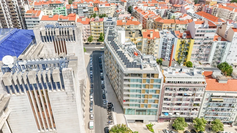 Apartamento T1 para Venda em Areeiro Foto 19
