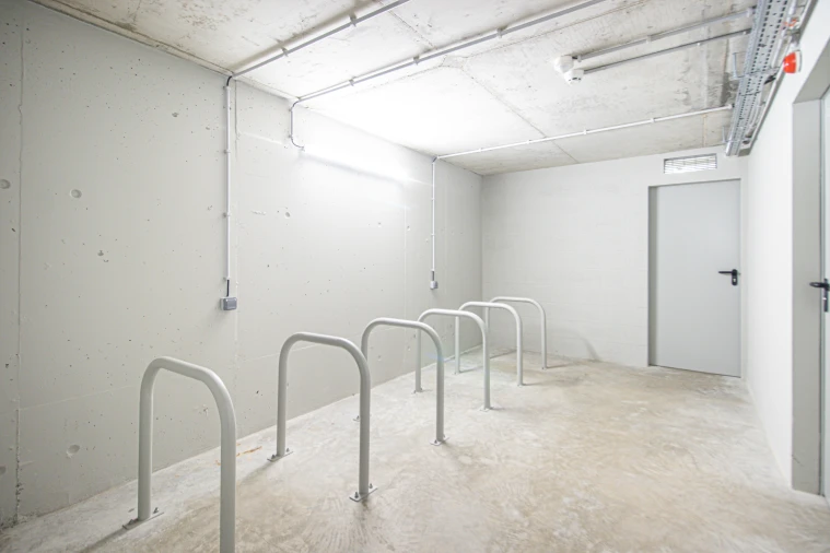 Apartamento T1 para Venda em Areeiro Foto 15