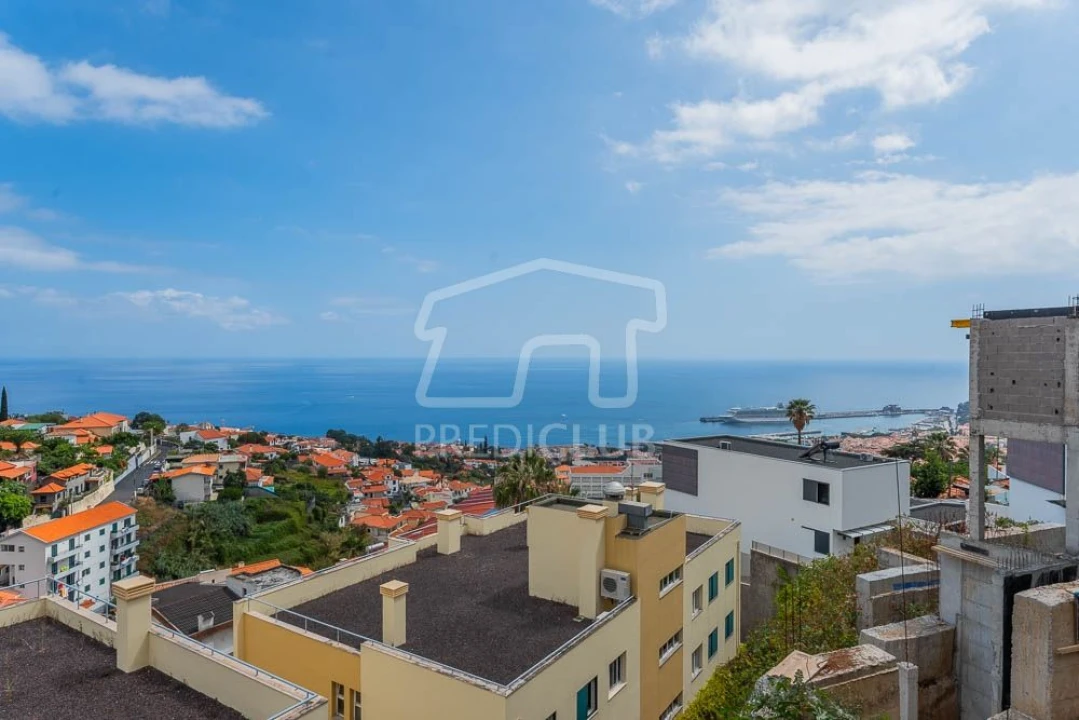 Moradia T3 para Venda em Funchal (Santa Maria Maior) Foto 30