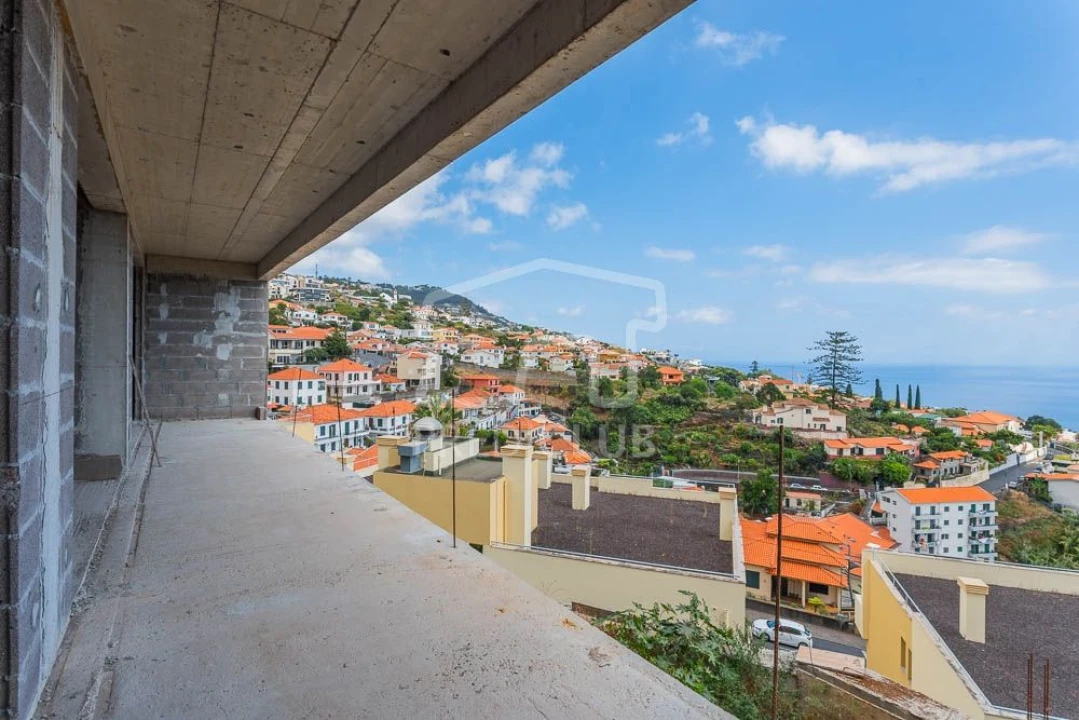 Moradia T3 para Venda em Funchal (Santa Maria Maior) Foto 32