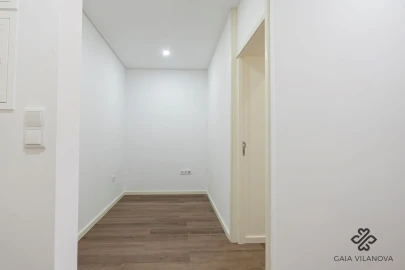 Apartamento T1 para Venda em Santa Marinha e São Pedro da Afurada