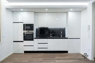 Apartamento T1 para Venda em Santa Marinha e São Pedro da Afurada