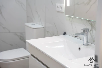 Apartamento T1 para Venda em Santa Marinha e São Pedro da Afurada