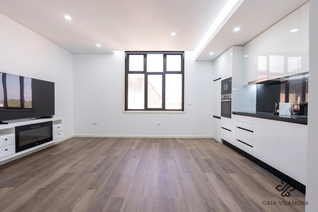 Apartamento T1 para Venda em Santa Marinha e São Pedro da Afurada Foto 1