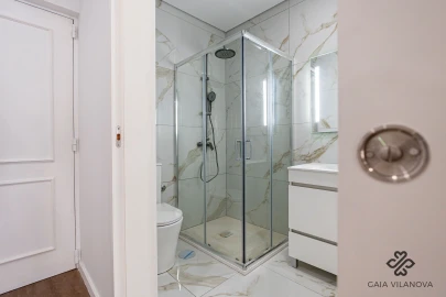 Apartamento T1 para Venda em Santa Marinha e São Pedro da Afurada
