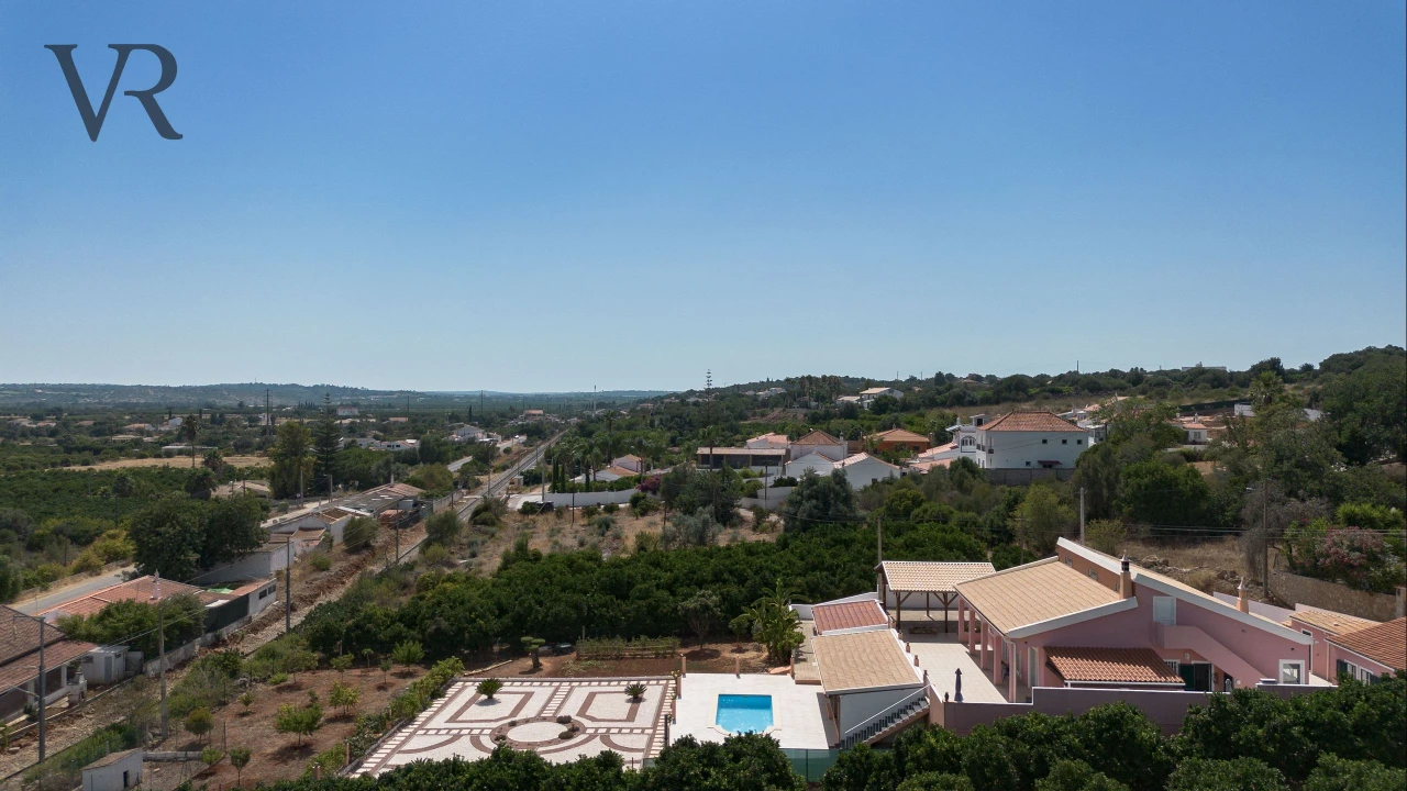 Moradia T4 para Venda em Silves Foto 48