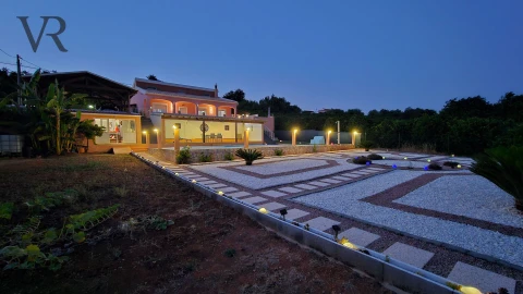 Moradia T4 para Venda em Silves