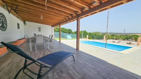 Moradia T4 para Venda em Silves