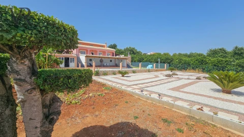 Moradia T4 para Venda em Silves